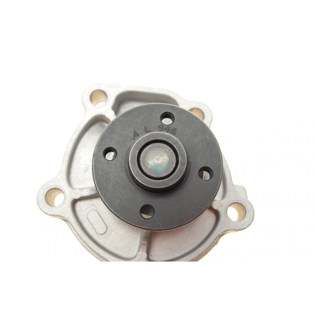 Помпа води Suzuki Vitara 1.6 15-/Grand Vitara 1.6/Swift 1.3/1.5/1.6/SX4 1.5-1.6VVT 05- R/B8лоп PA10058 BUGATTI