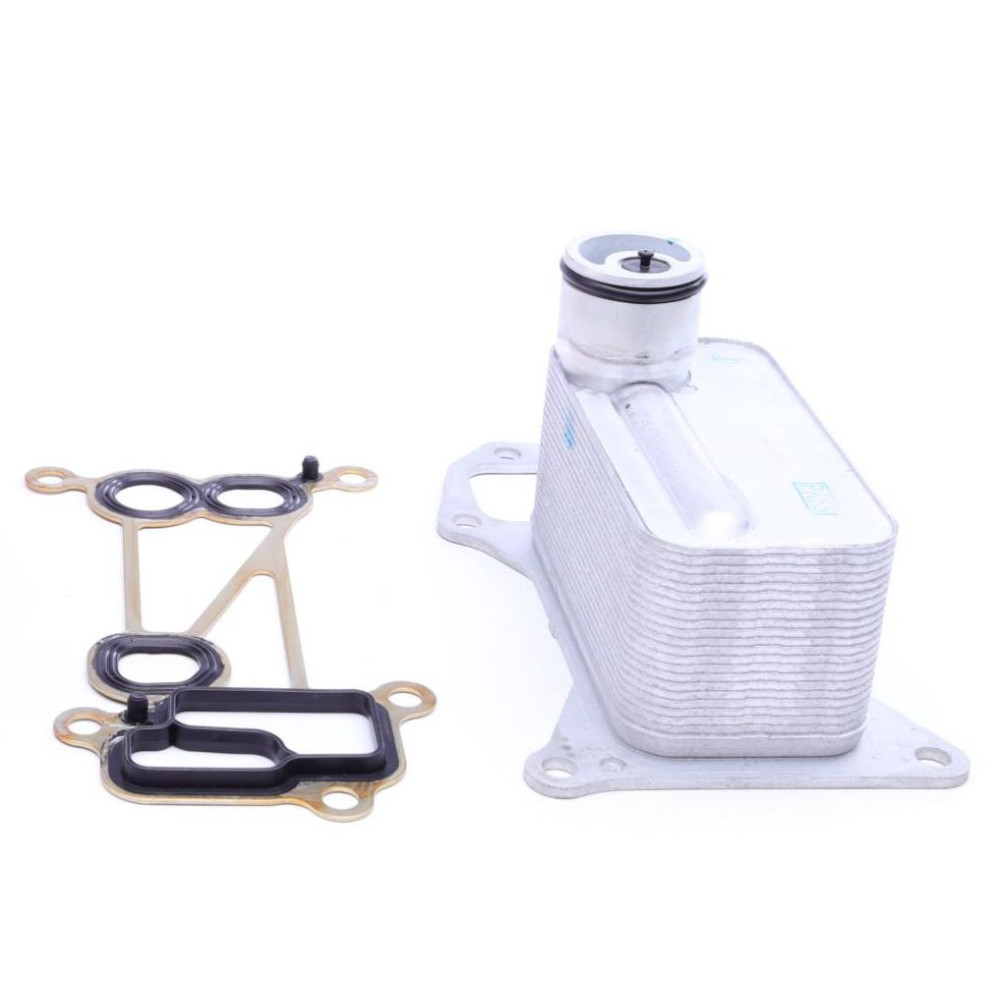 Радіатор масляний BMW X5 3,0D 07- теплообмінник 31775 NRF