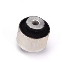 Сайлентблок переднего рычага Audi A4/A5 15- - 100 610 0050 MEYLE