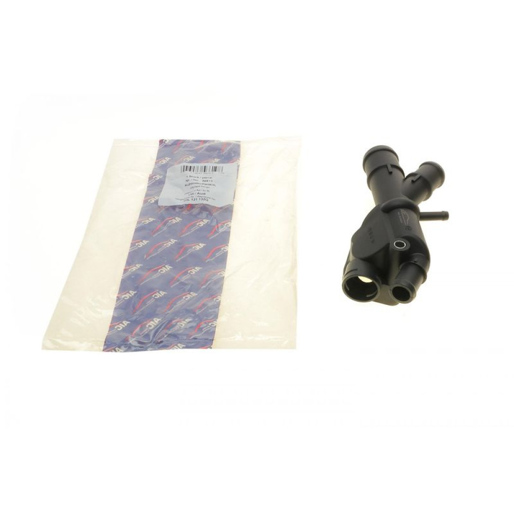 Фланець системи охолодження Skoda Superb/VW Golf VI/Passat 2.0TDI 05- 56619 AIC