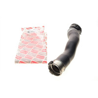 Патрубок интеркулера BMW 5 E60 05-09 2.0D M47/N47 R B1711133 BOGAP