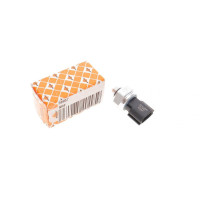 Датчик давления кондиционера Hyundai Santa Fe II-III/Sonata VI/Kia Ceed/Sportage III-IV 07-38957 NRF