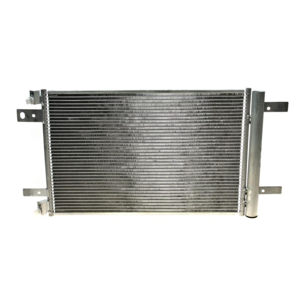 Радіатор кондиціонера Citroen Berlingo/Jumpy/Peugeot Expert/Partner 1.2-2.0D 13- - 822550 VALEO