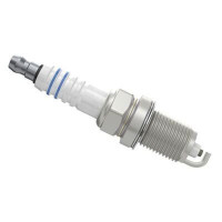 Свічка запалювання Jeep Compas/Patriot 2.0 11- - 0 242 225 580 BOSCH