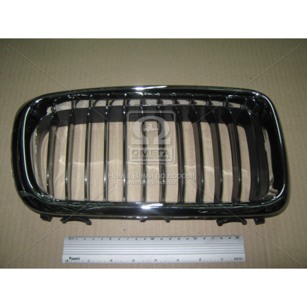 Купить Решетка в Капоте правая 730 и 740 99-02 BMW 7 E38 94-02 TEMPEST