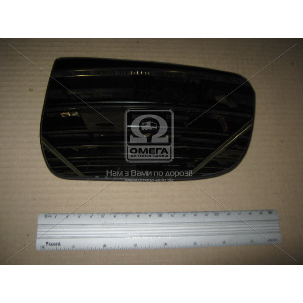Купить Вкладыш зеркала левый Hyundai Tucson 04-13