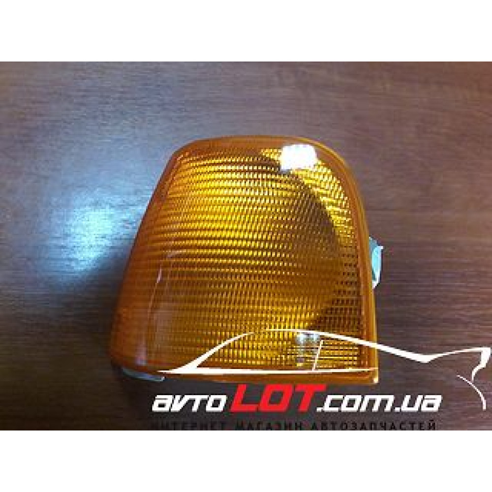 Недорого купить Указатель поворотов правый желтый Audi 100 82-91 TYC