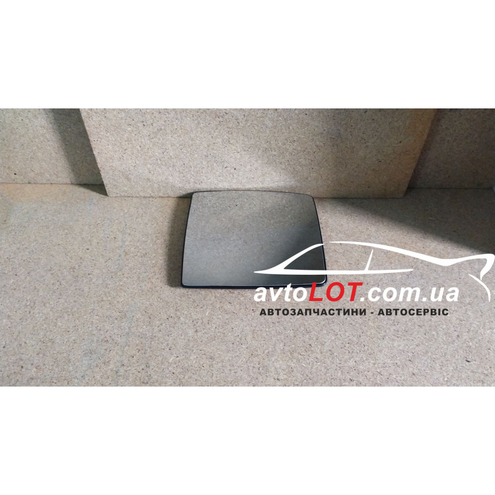 Продам Вкладыш зеркала правый Opel Combo 01-11