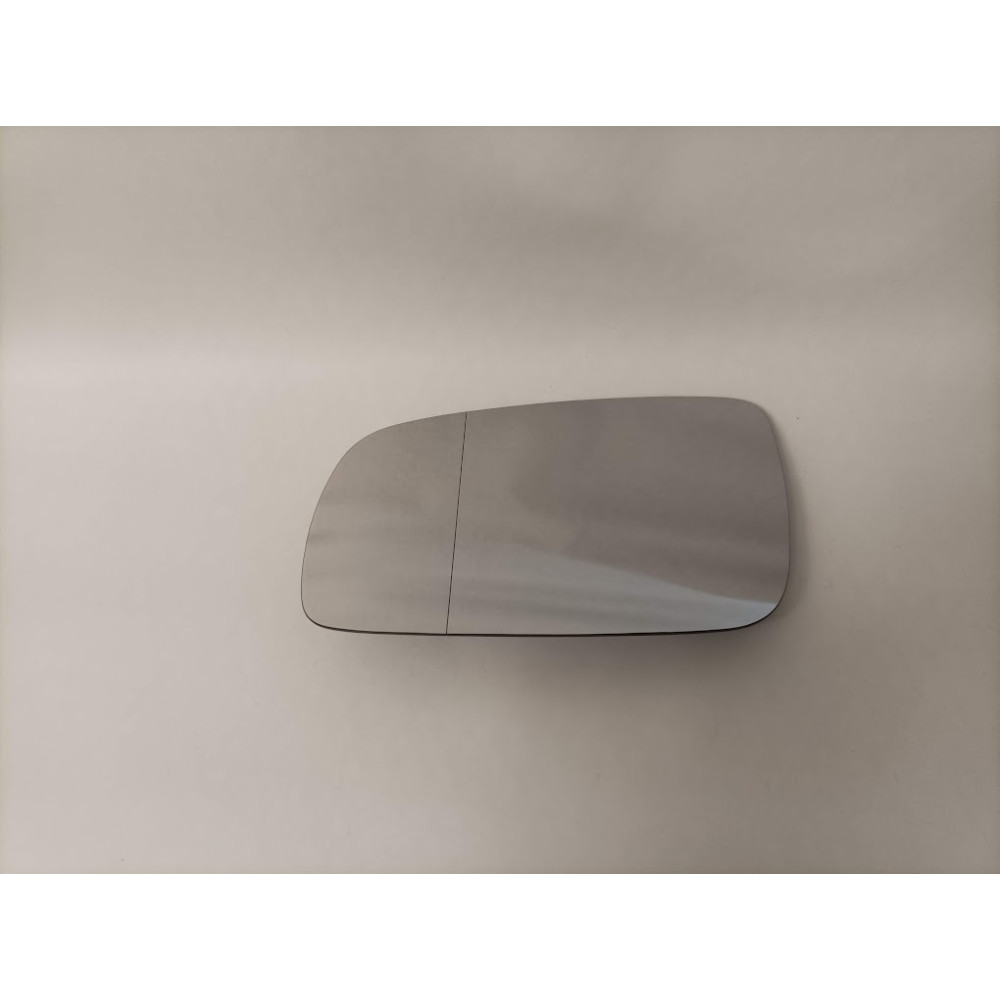 Вкладиш дзеркала лівий Volkswagen Passat b5 00-05 LKQ асфера