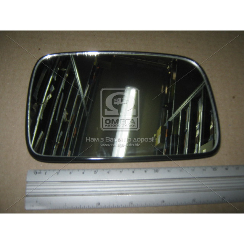 Купить недорого Вкладыш зеркала правый Skoda Felicia 98-01